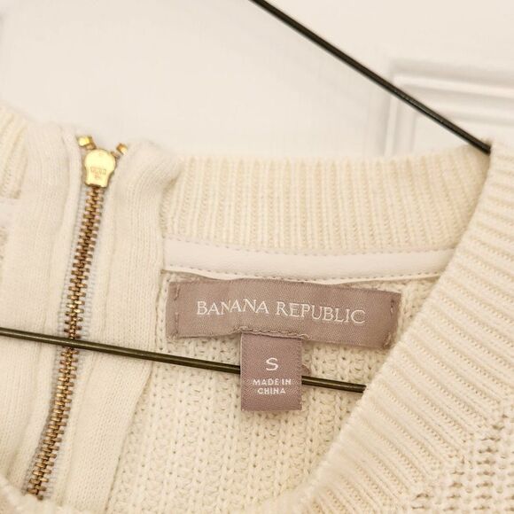 Banana Republic Long Sleeve Sweater Cream with Back Zip Sz S - Picture 4 of 5